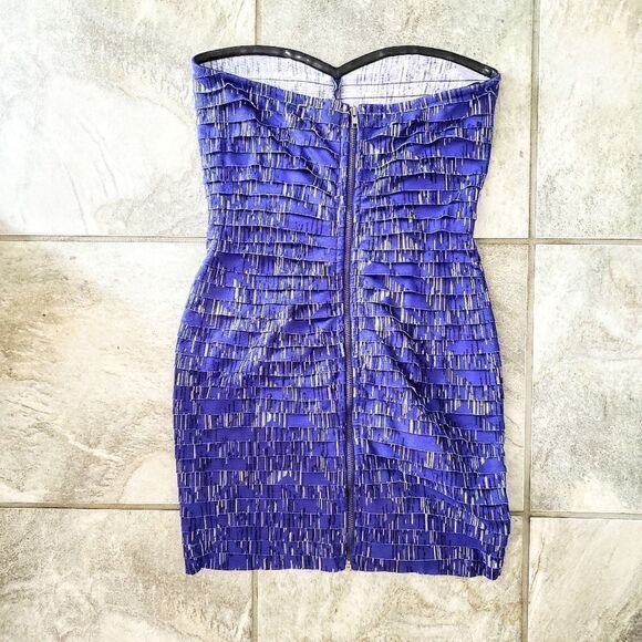 Silence + Noise Tiered Strapless Minidress Size Medium - Picture 6 of 6